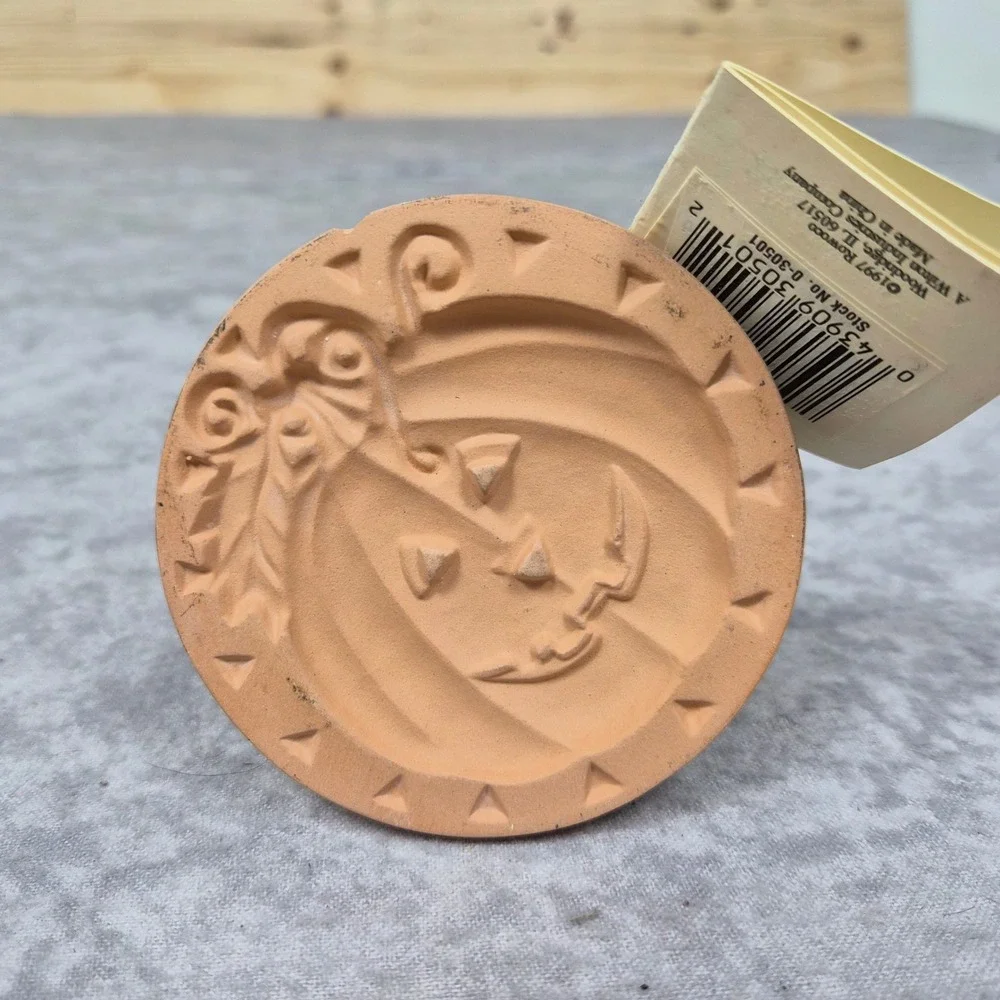 Vintage 1997 Shaker Hearth Cookie Press Holiday Baking Mold Halloween Pumpkin